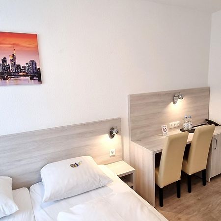 Adler Hotel Frankfurt Frankfurt am Main Bagian luar foto