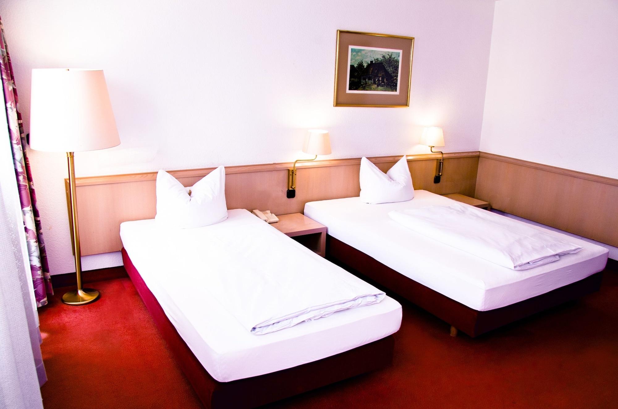 Adler Hotel Frankfurt Frankfurt am Main Bagian luar foto