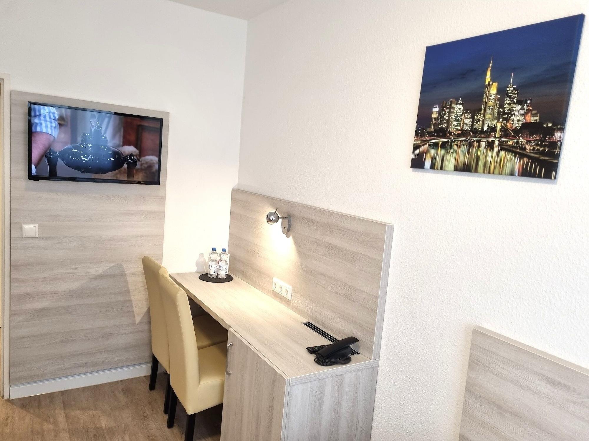 Adler Hotel Frankfurt Frankfurt am Main Bagian luar foto