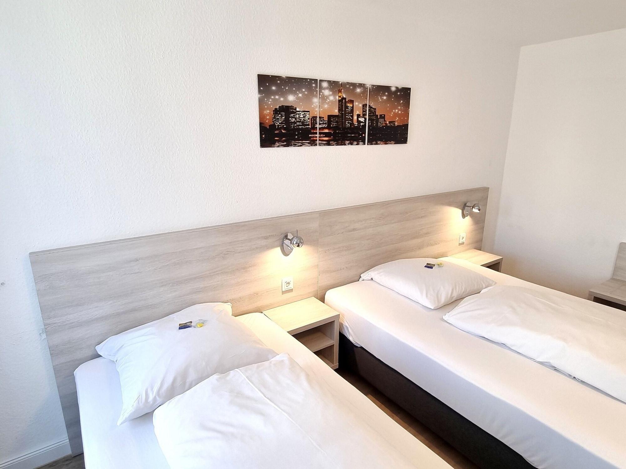 Adler Hotel Frankfurt Frankfurt am Main Bagian luar foto
