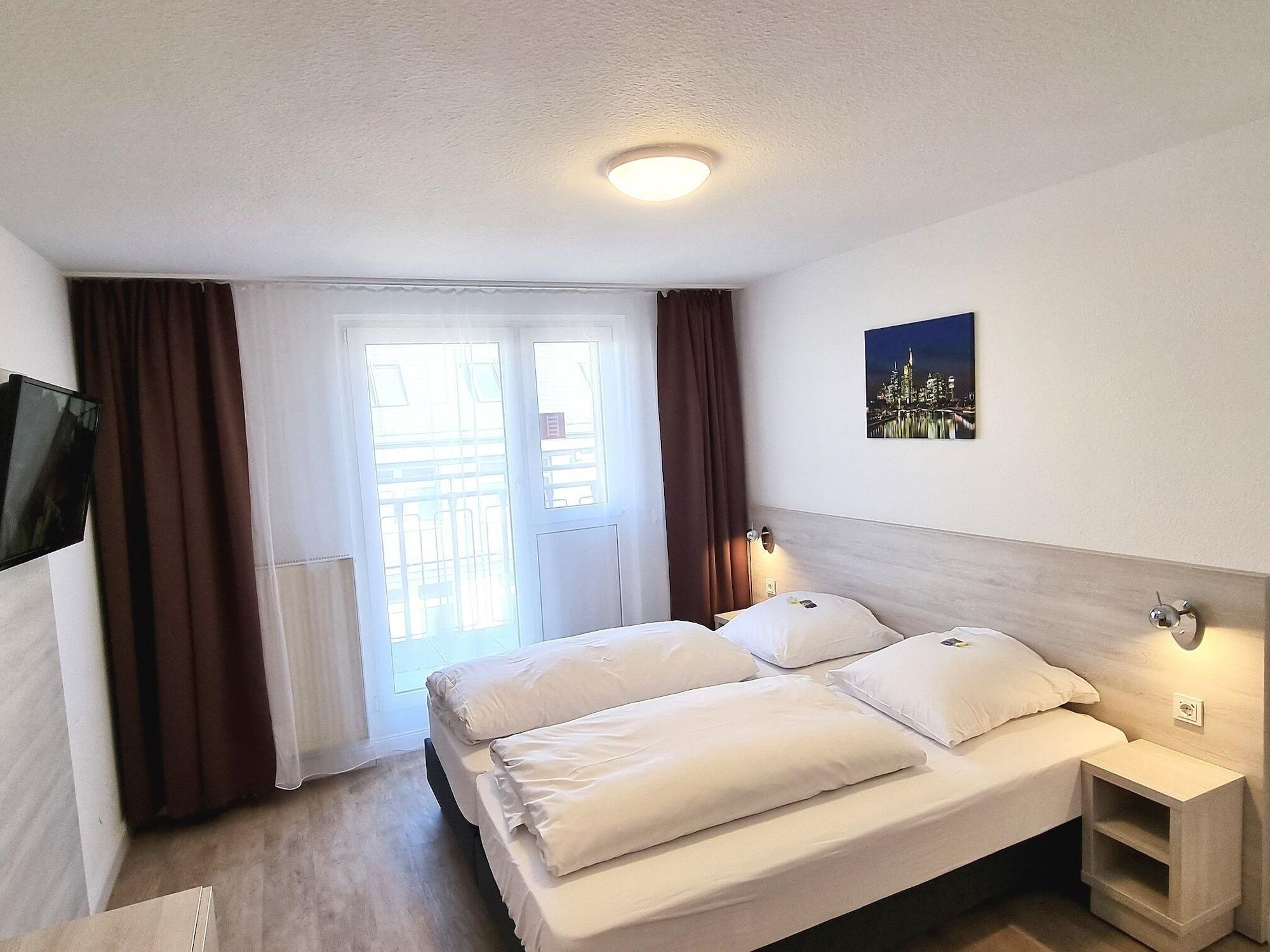 Adler Hotel Frankfurt Frankfurt am Main Bagian luar foto