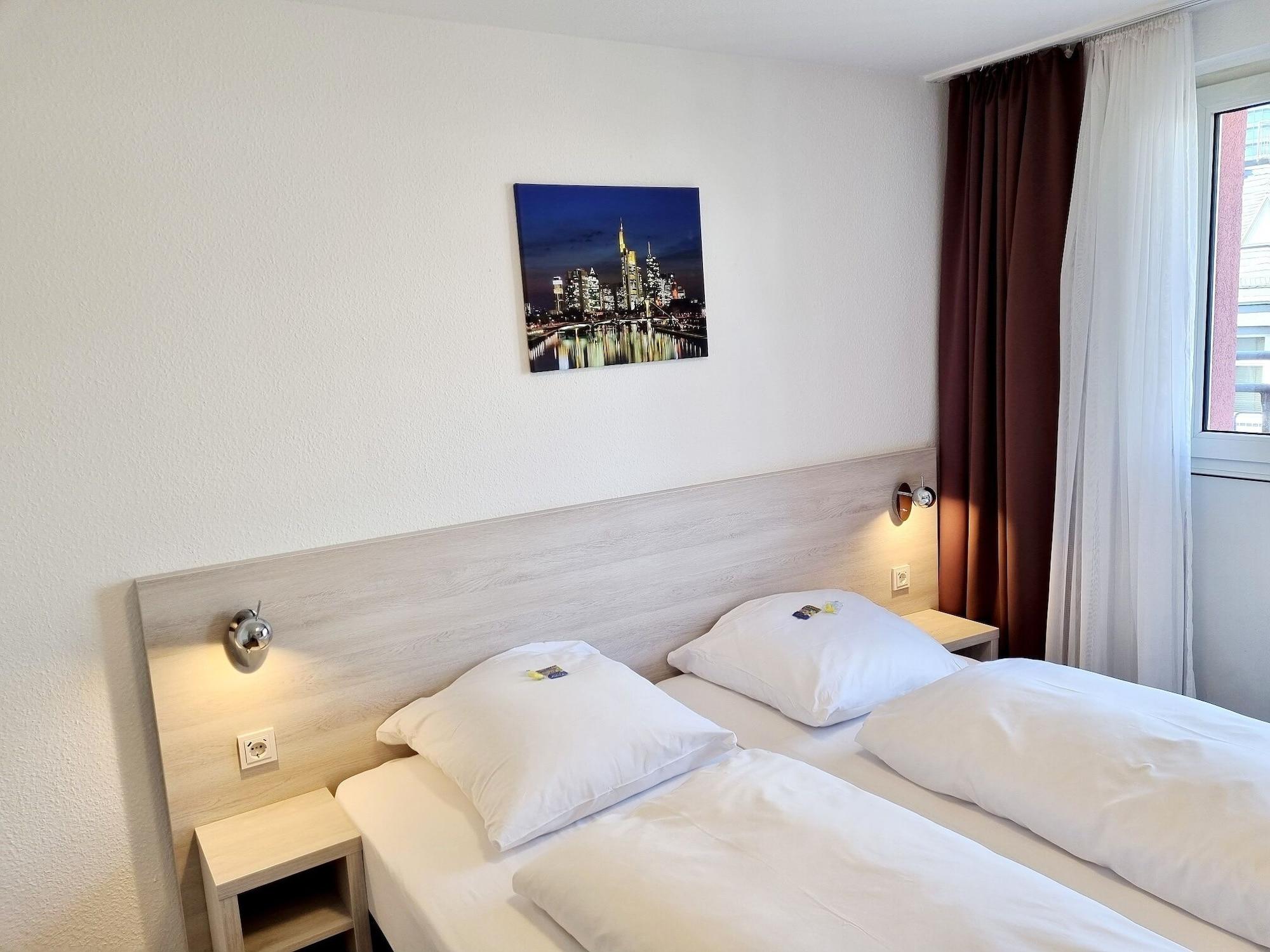 Adler Hotel Frankfurt Frankfurt am Main Bagian luar foto