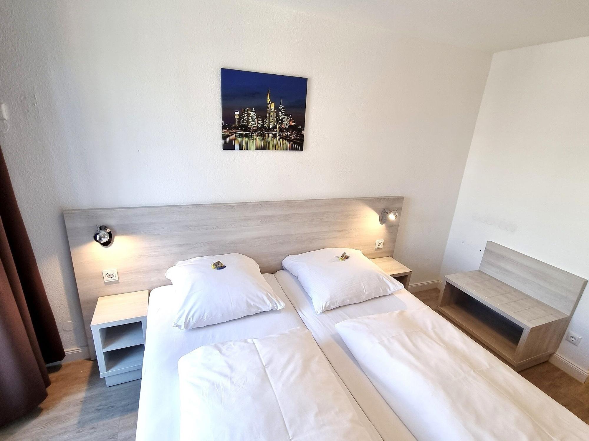 Adler Hotel Frankfurt Frankfurt am Main Bagian luar foto